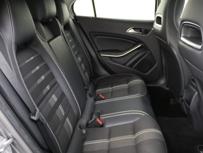 2025 Mercedes-benz Gla Class