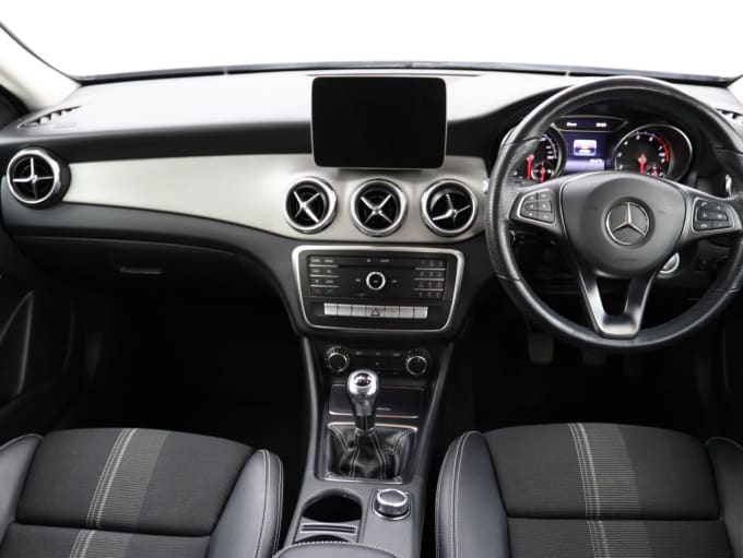 2025 Mercedes-benz Gla Class