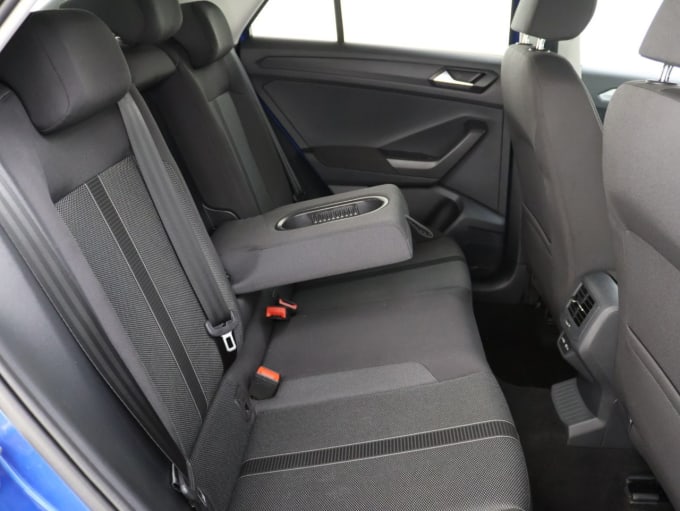 2025 Volkswagen T-roc