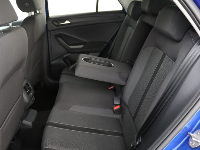 2025 Volkswagen T-roc