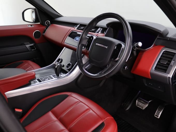 2025 Land Rover Range Rover Sport