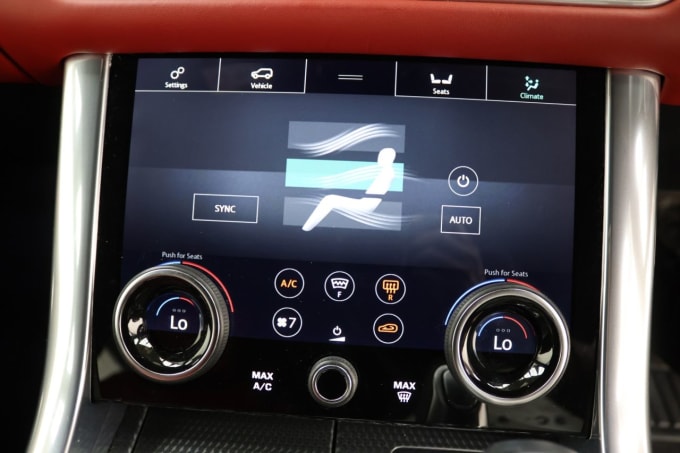 2025 Land Rover Range Rover Sport