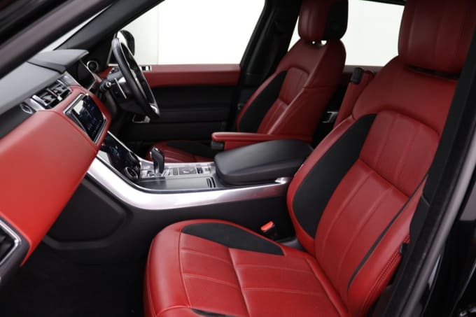 2025 Land Rover Range Rover Sport