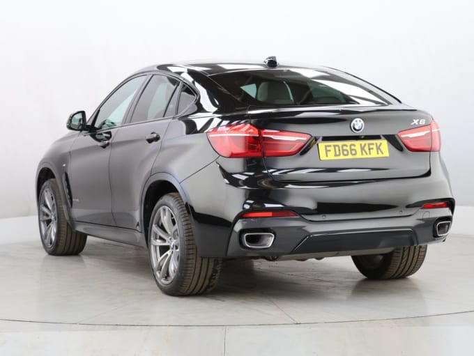 2025 BMW X6
