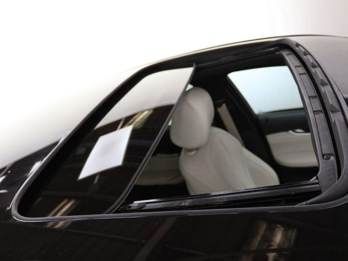 2025 BMW X6