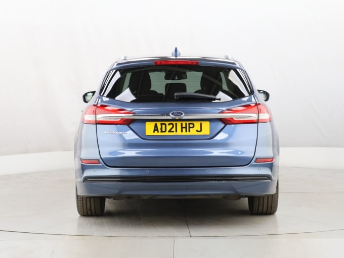 2025 Ford Mondeo