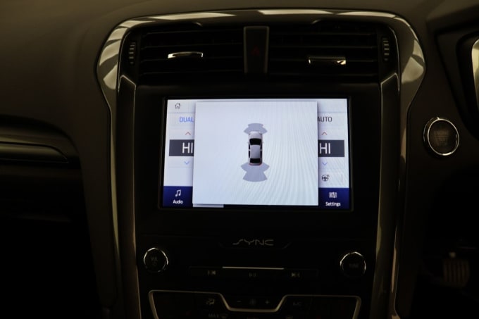 2025 Ford Mondeo