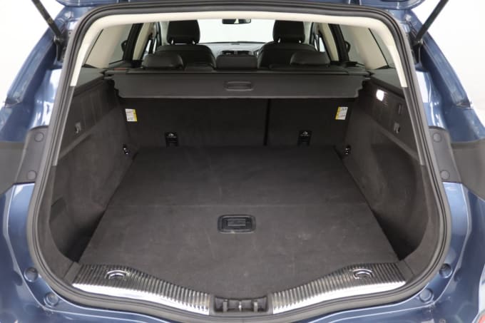 2025 Ford Mondeo