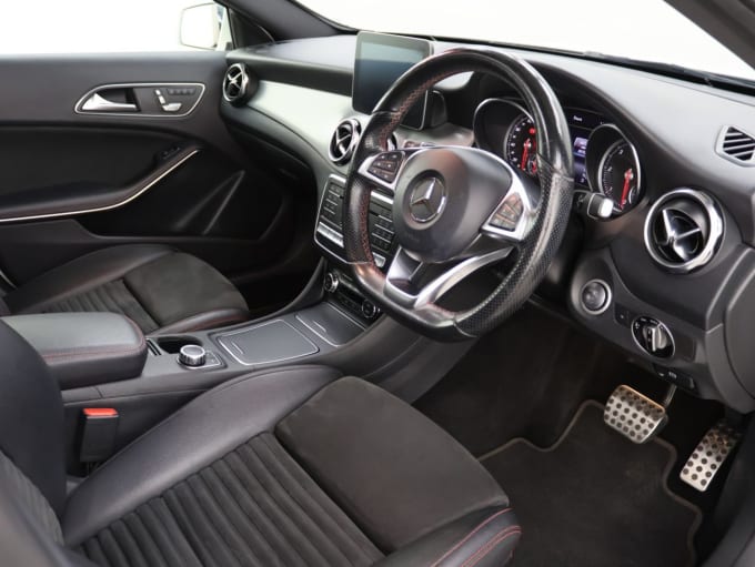 2025 Mercedes-benz Gla Class