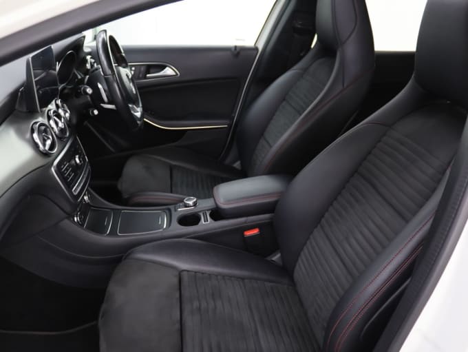 2025 Mercedes-benz Gla Class