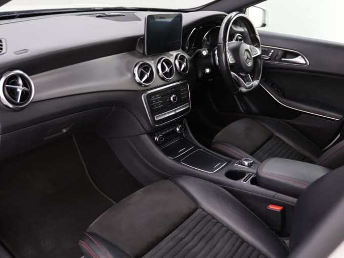 2025 Mercedes-benz Gla Class