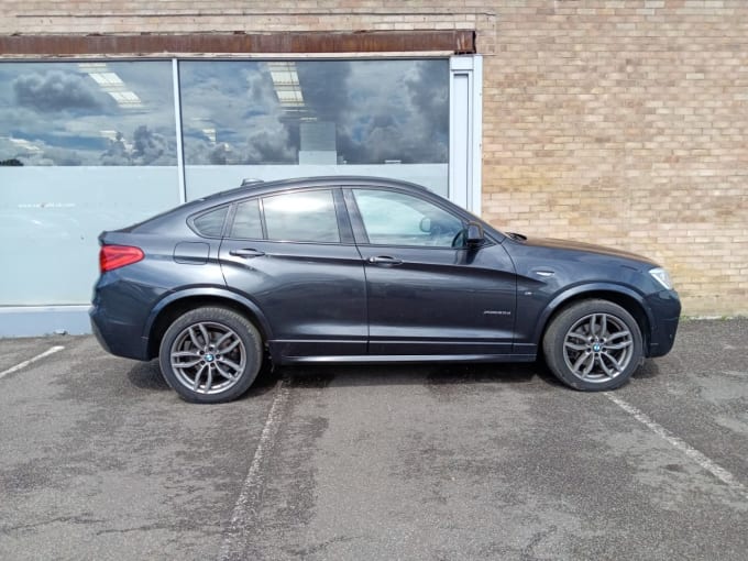 2025 BMW X4