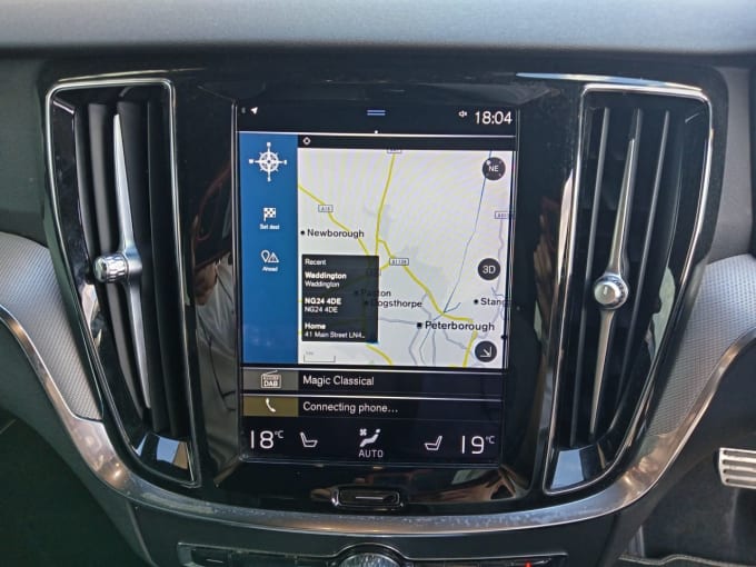 2025 Volvo V60