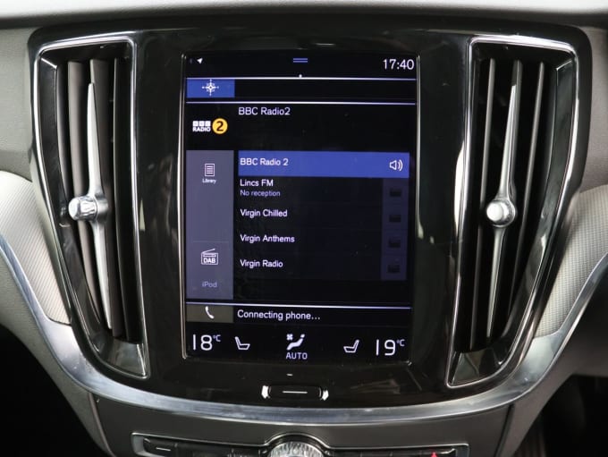 2021 Volvo V60