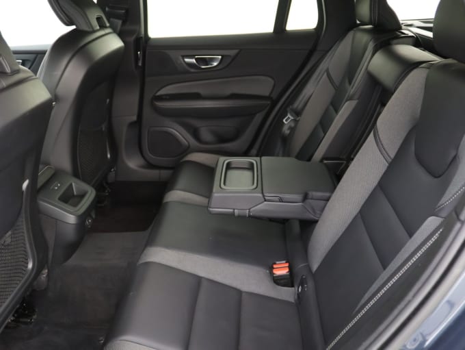 2021 Volvo V60