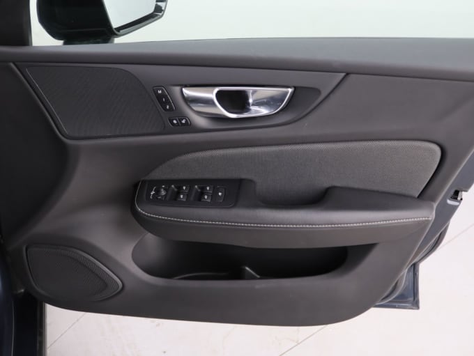 2021 Volvo V60
