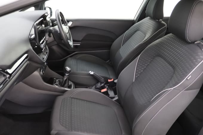 2025 Ford Fiesta