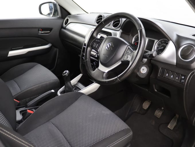 2025 Suzuki Vitara