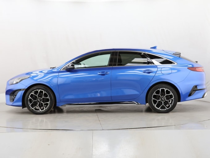 2022 Kia Proceed