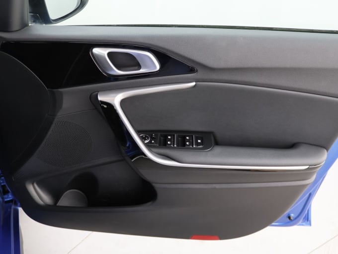 2022 Kia Proceed