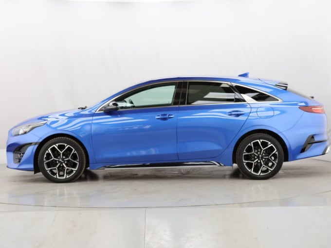 2025 Kia Proceed