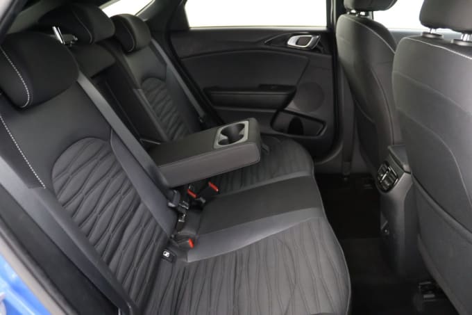 2025 Kia Proceed
