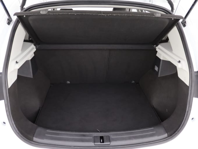 2025 Mg Mg Zs