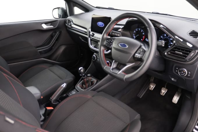 2025 Ford Fiesta