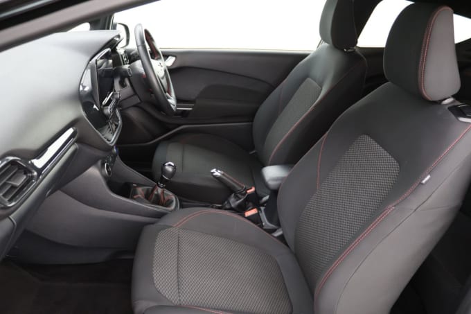 2025 Ford Fiesta