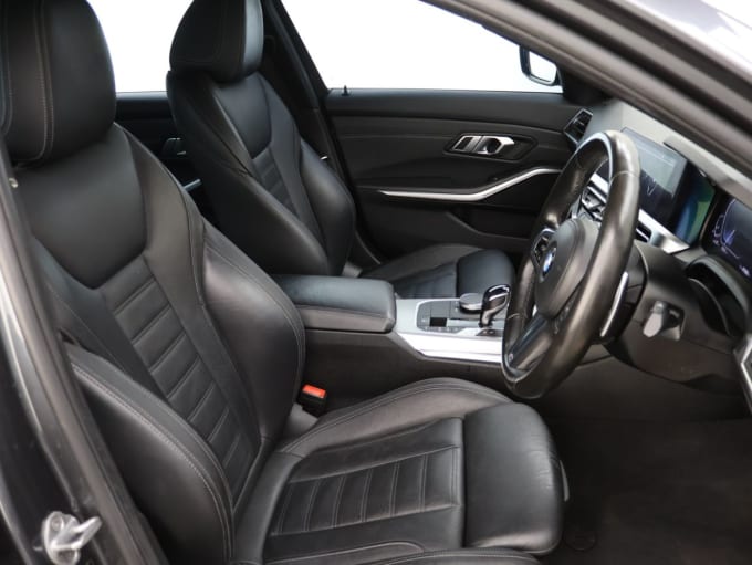 2025 BMW 3 Series