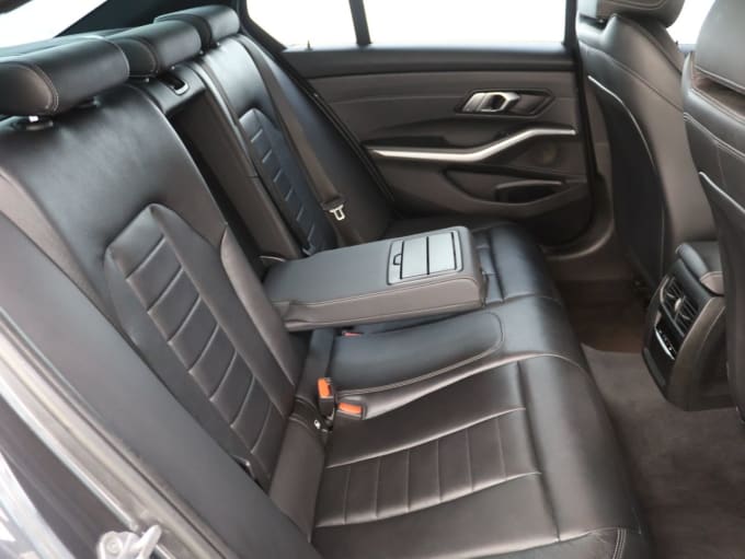 2025 BMW 3 Series