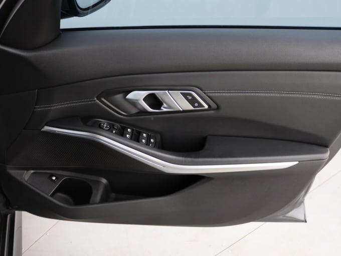 2025 BMW 3 Series