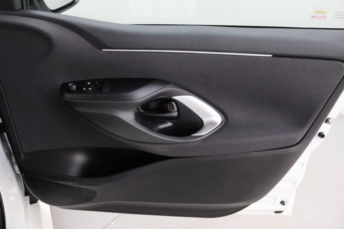 2025 Toyota Yaris