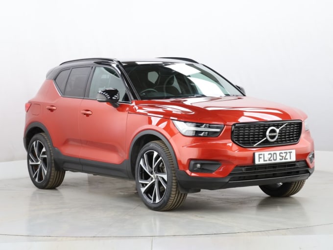 2025 Volvo Xc40