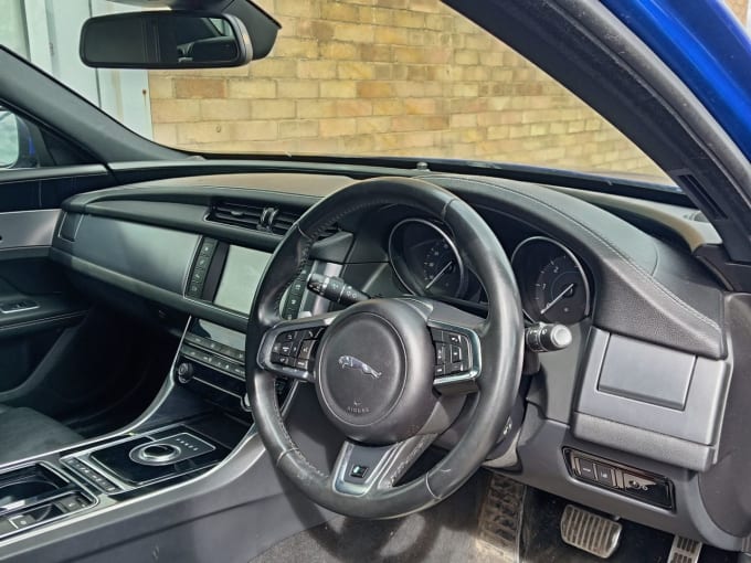 2025 Jaguar Xf
