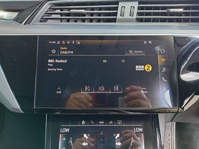 2025 Audi E-tron