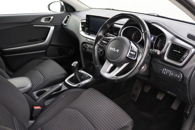 2025 Kia Ceed