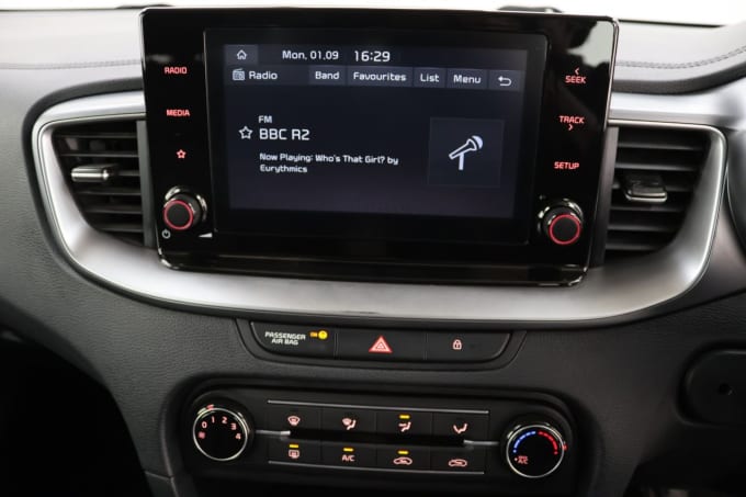 2025 Kia Ceed