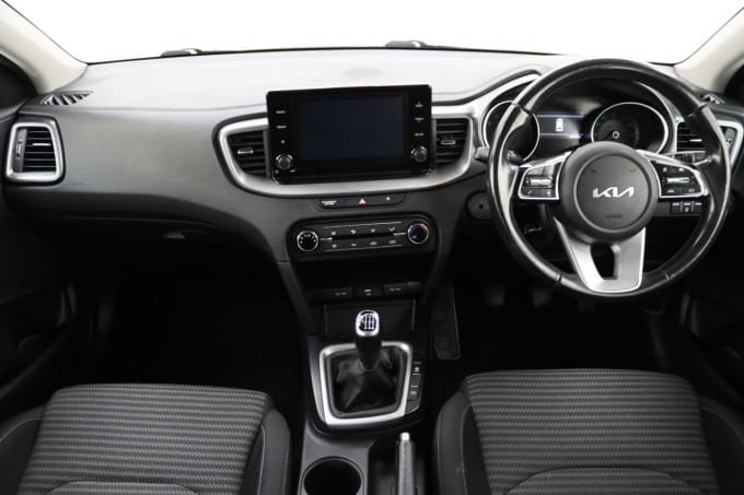 2025 Kia Ceed