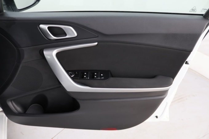 2025 Kia Ceed