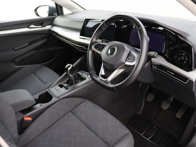 2025 Volkswagen Golf