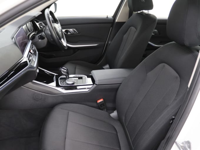 2025 BMW 3 Series