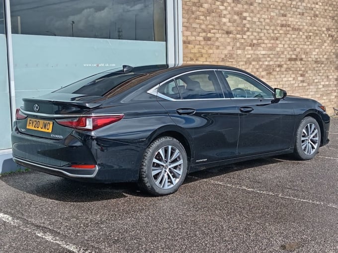 2025 Lexus Es