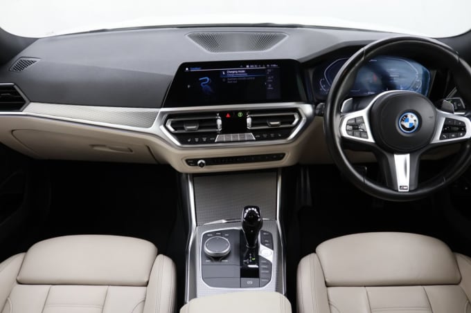 2025 BMW 3 Series