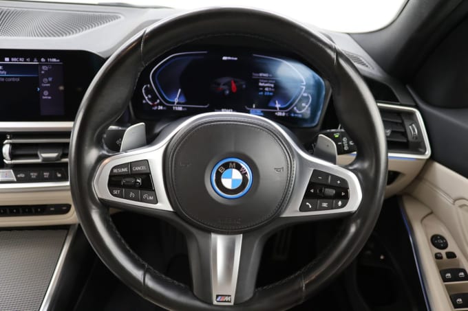 2025 BMW 3 Series