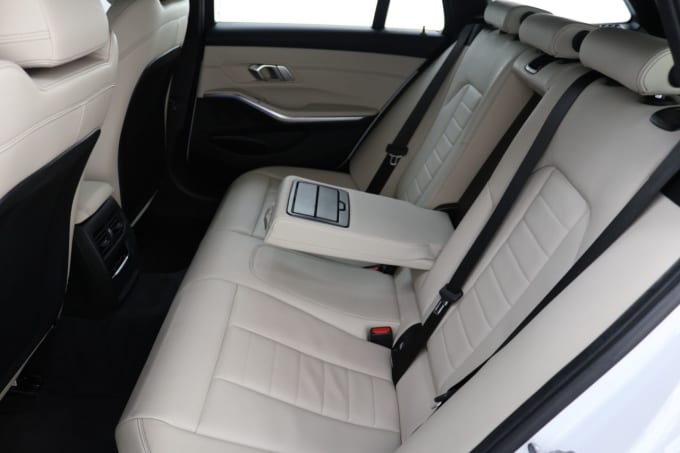 2025 BMW 3 Series