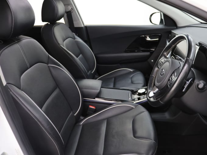 2025 Kia Niro