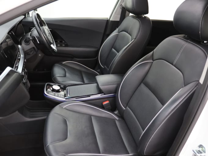 2025 Kia Niro