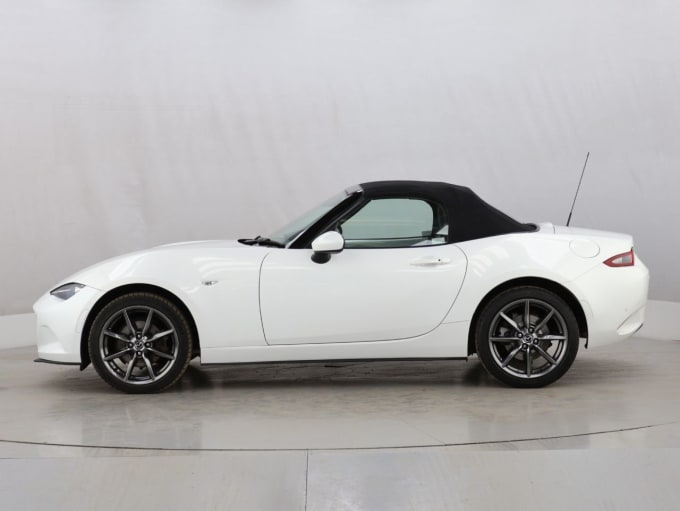 2025 Mazda Mx-5