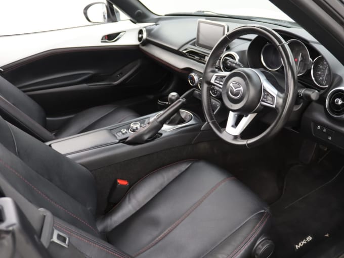 2025 Mazda Mx-5